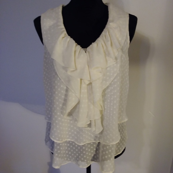 Black Rainn Tops - Black Rainn cream colored ruffled blouse